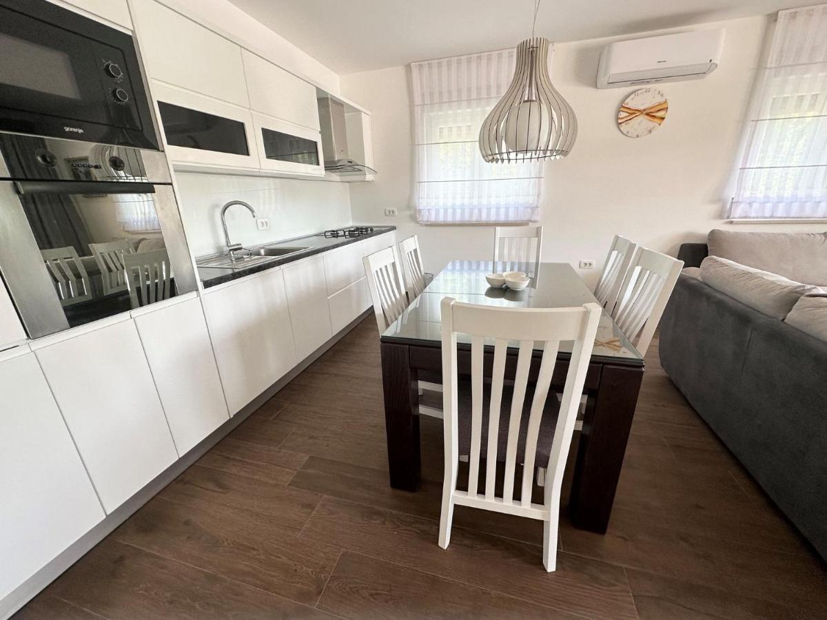 Villa Antonija يوبوسكي المظهر الخارجي الصورة